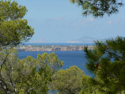 42- Vue sur Islote Vedra et Ibiza 